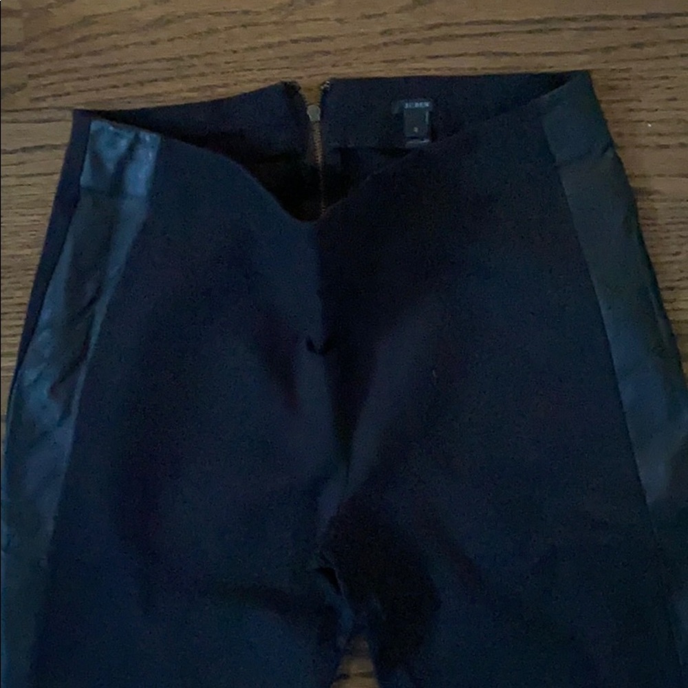 Jcrew Size 2 Pixie Pant With Leather Side - image 3